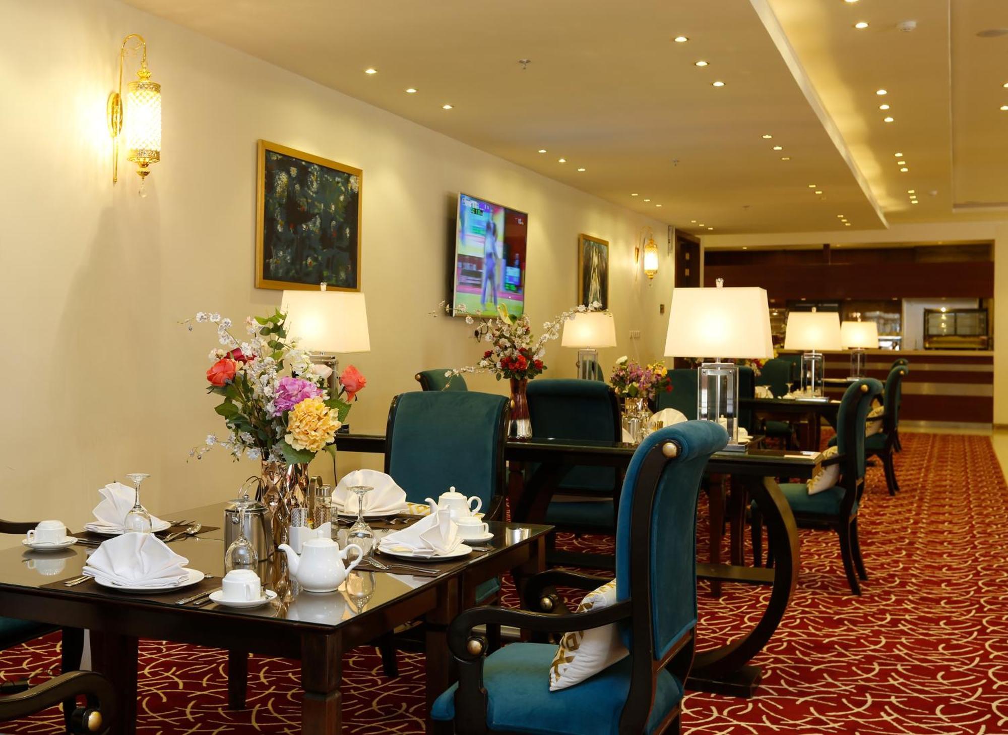 Innyar Hotel Riyadh Bagian luar foto