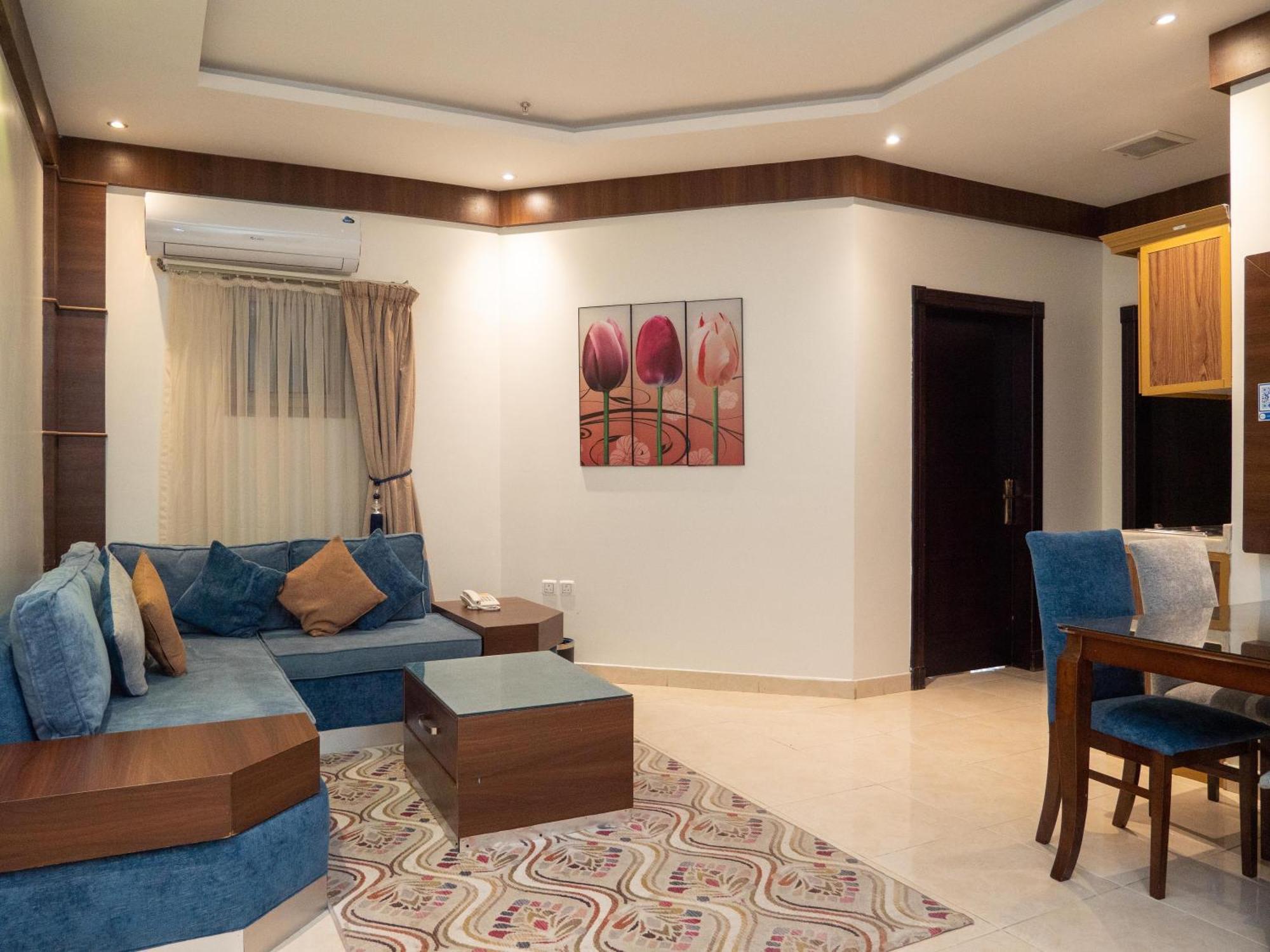 Innyar Hotel Riyadh Bagian luar foto