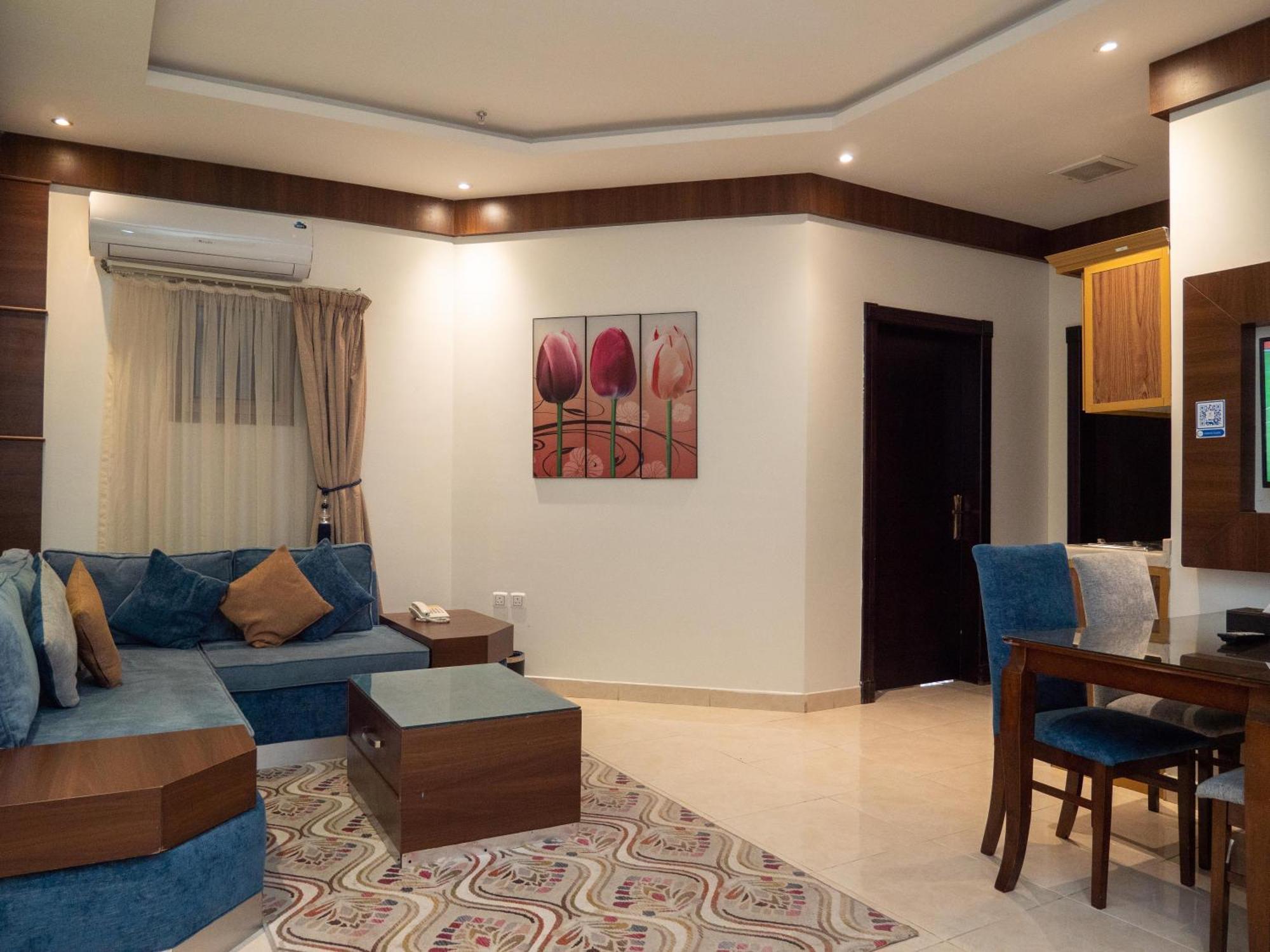 Innyar Hotel Riyadh Bagian luar foto